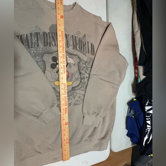 Walt Disney World Sweatshirt L/XL - Picture 8 of 10